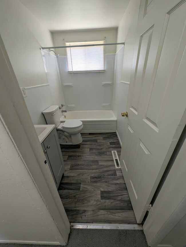 Photo - 2143 O’Brien Rd