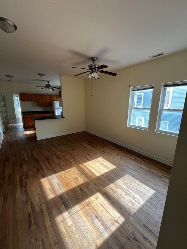 Photo - 4528 S Hermitage Ave