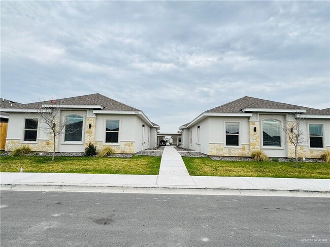 Building Photo - 10 N Blair Ave Unit 3