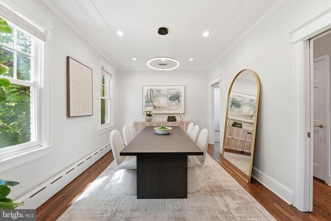 Photo - 3512 30th St NW