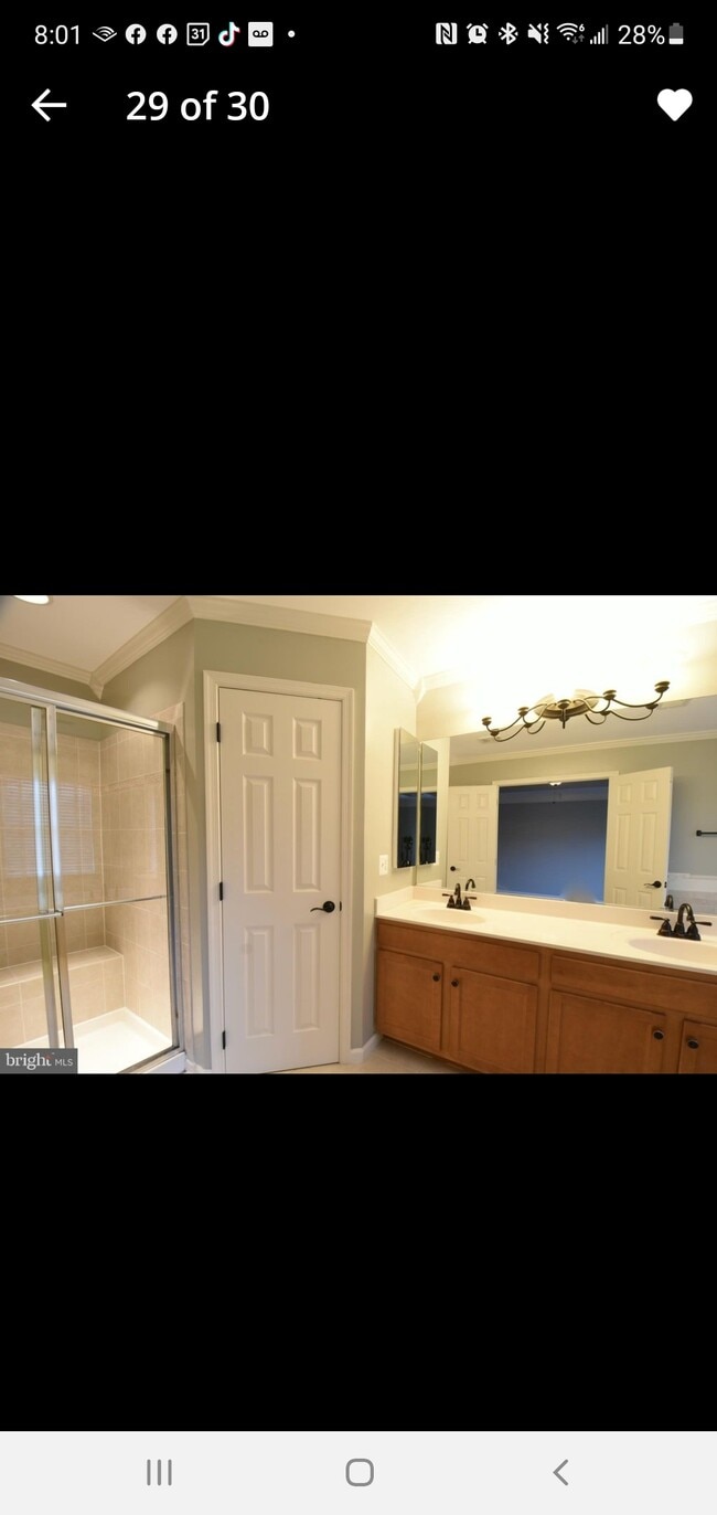 Photo - 720 Vestal St