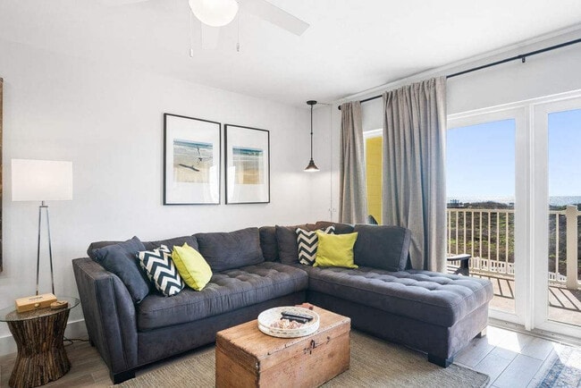 Photo - 16 Cut Off Rd Unit SI FL2-ID1023232P