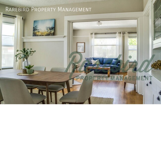 Photo - 814 NE Broadway