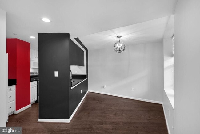 Photo - 1801 Calvert St NW Unit G9