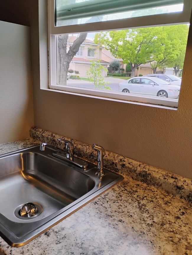 Photo - 3608 Balfour Ln Unit #C