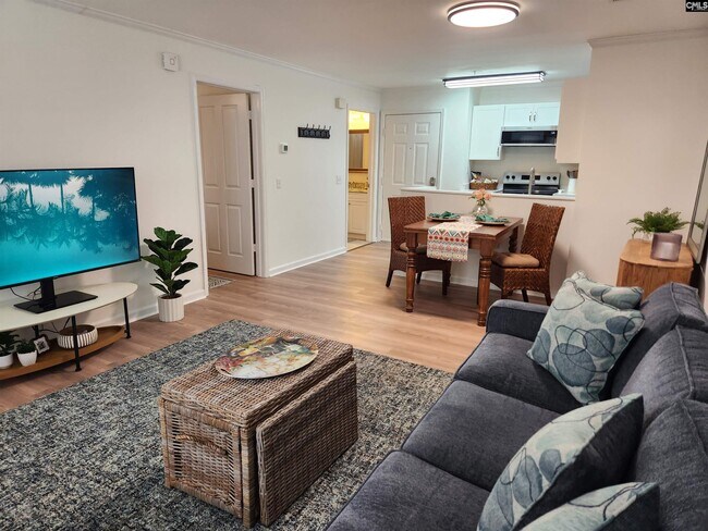 Photo - 900 Taylor St