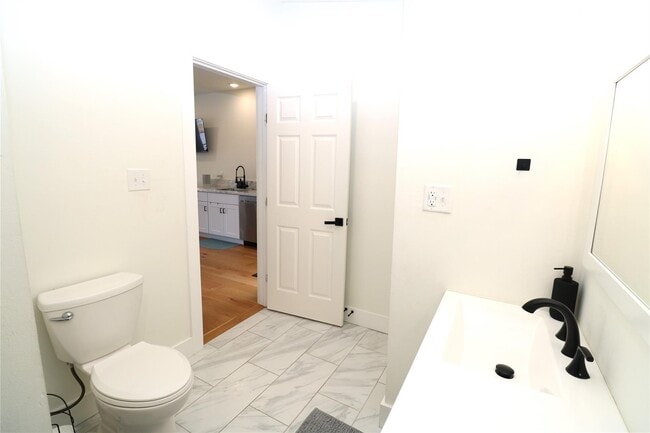 Photo - 5506 Ave Q 1/2 Casa