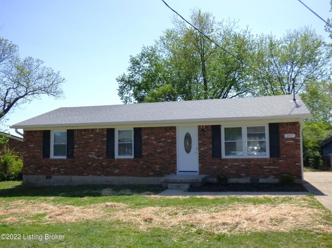 Welcome Home to this Charming, Renovated A... - Welcome Home to this Charming, Renovated A...