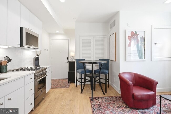 Photo - 1775 Swann St NW Unit 102