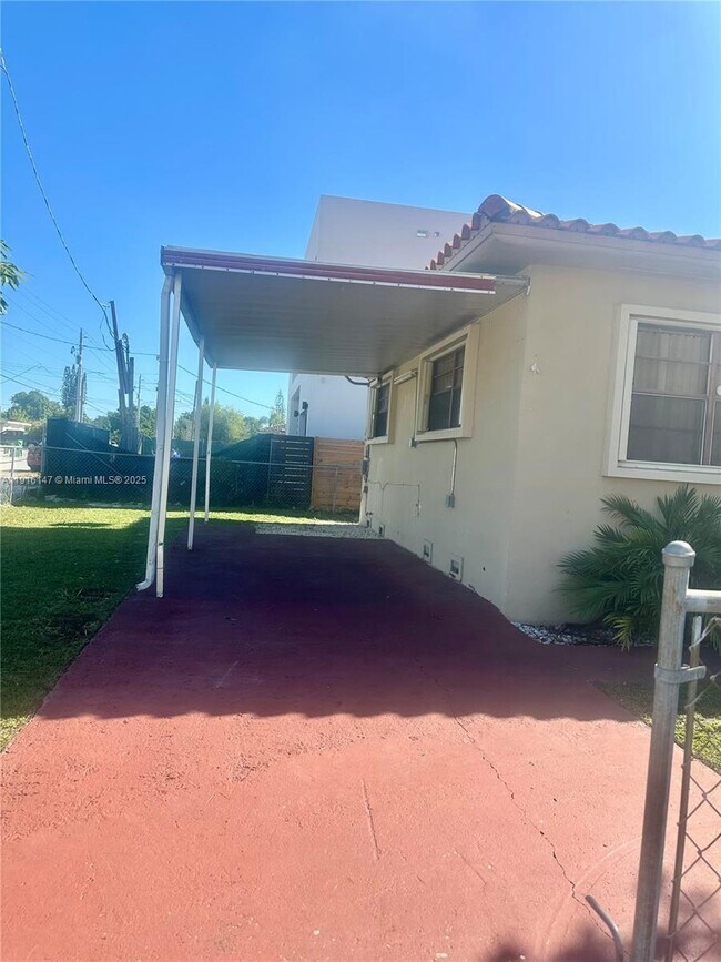 Photo - 1801 SW 25th Ave Unit 1801