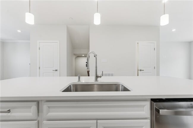 Photo - 339 Telluride Ln