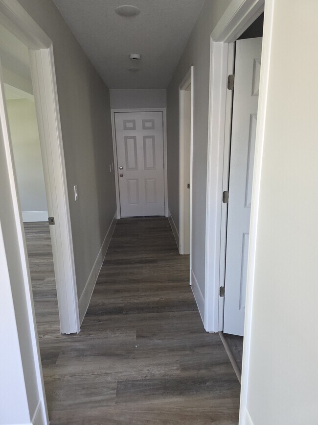 Photo - 417 Dove Ave