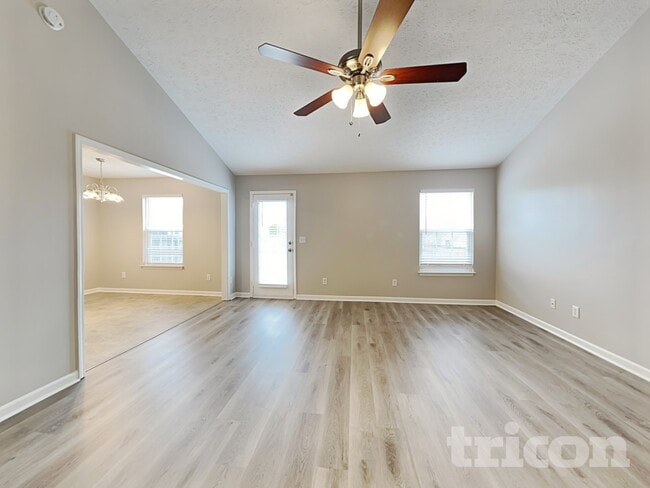 Photo - 1811 Packard Ct