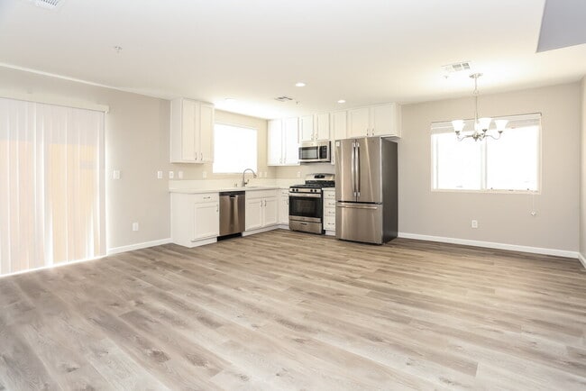 3131 Inlet Bay Ave
