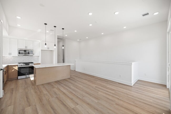 Photo - 3510 Adair St