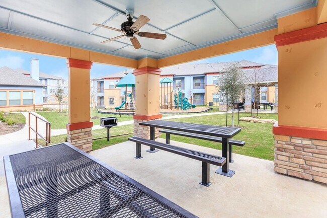 Photo - 8501 Casa Verde Rd Unit #8501