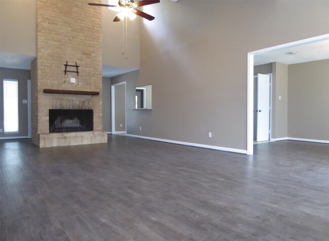 Photo - 21311 Park Mt Dr