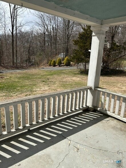 Photo - 684 Field St