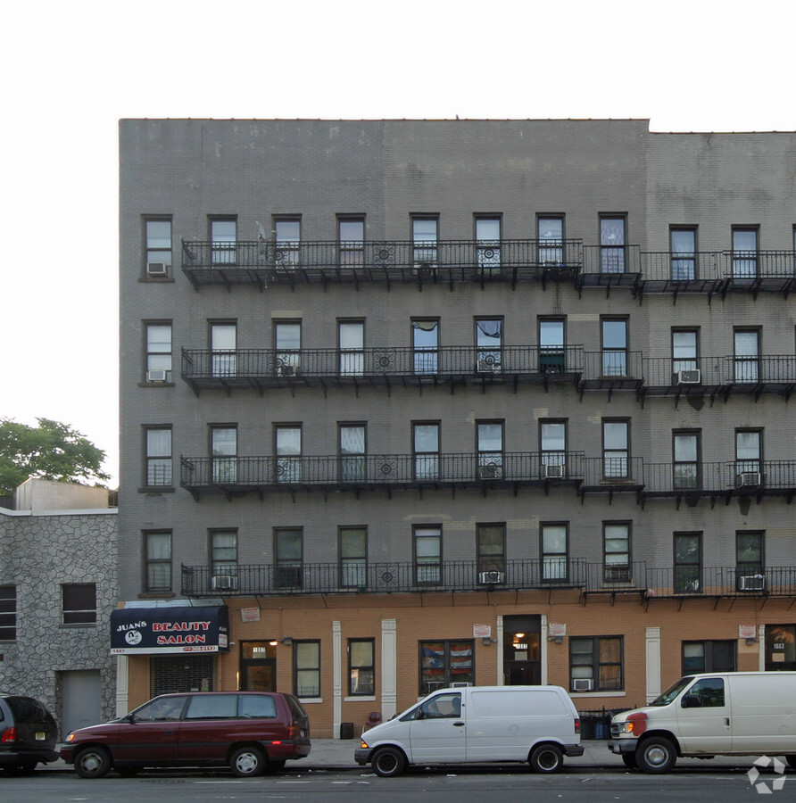 1883 Amsterdam Avenue - 1883 Amsterdam Avenue Apartments