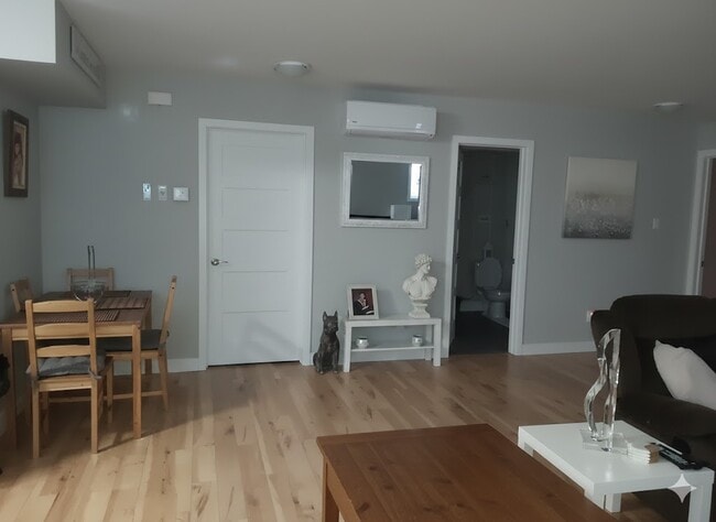 Photo - 446 Maize St Unit 446A Maize