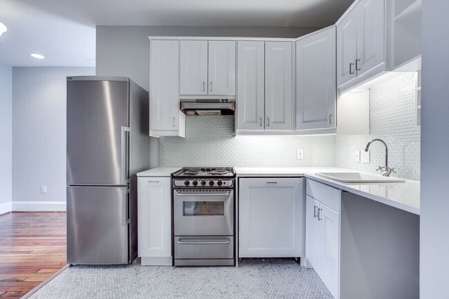 Photo - 1127 Fairmont St NW Unidad 3