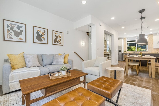 Photo - 722 3rd Ave N Unidad ID1232830P