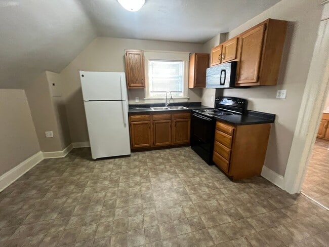 Photo - 1209 Scott Ave Unit Apt 3