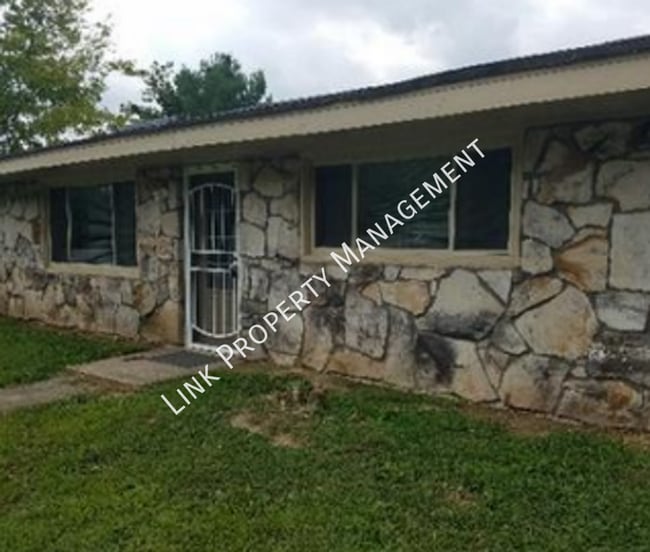 Building Photo - 4702B Murray Lake-