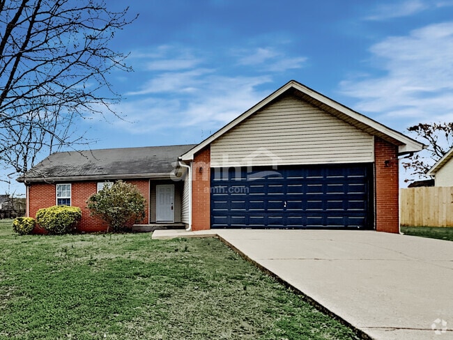 Building Photo - 634 Mable Dr Rental