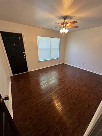 Photo - 8202 Marydean Ave