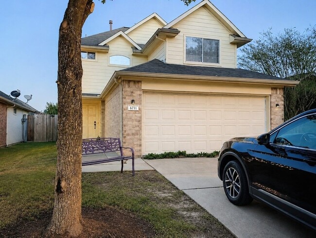 Building Photo - 6710 Highwind Bend Ln