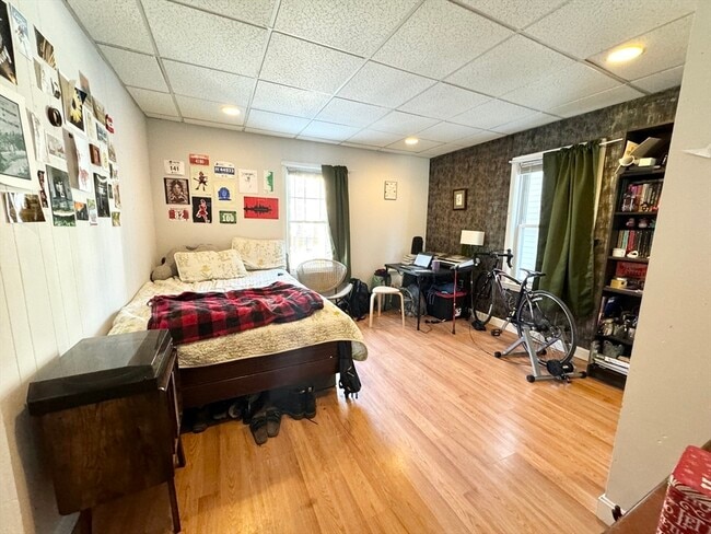 Photo - 105 Buttonwood St Unit 1