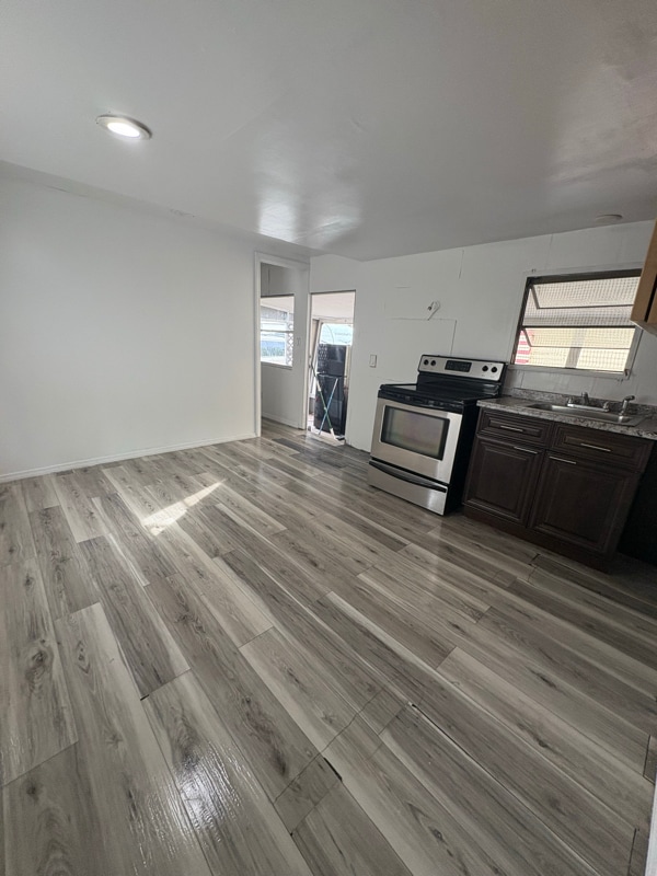 Photo - 1895 N Tamiami Trl