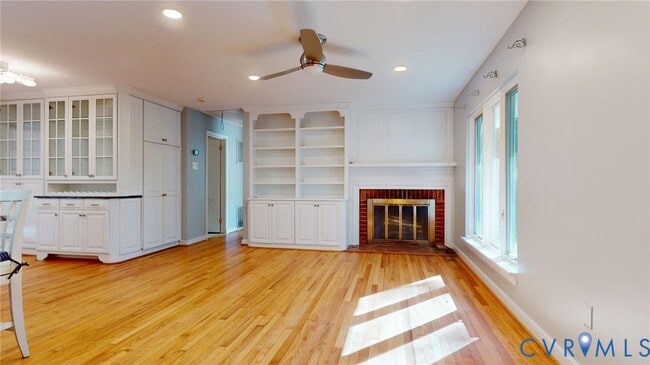 Photo - 405 N Gaskins Rd