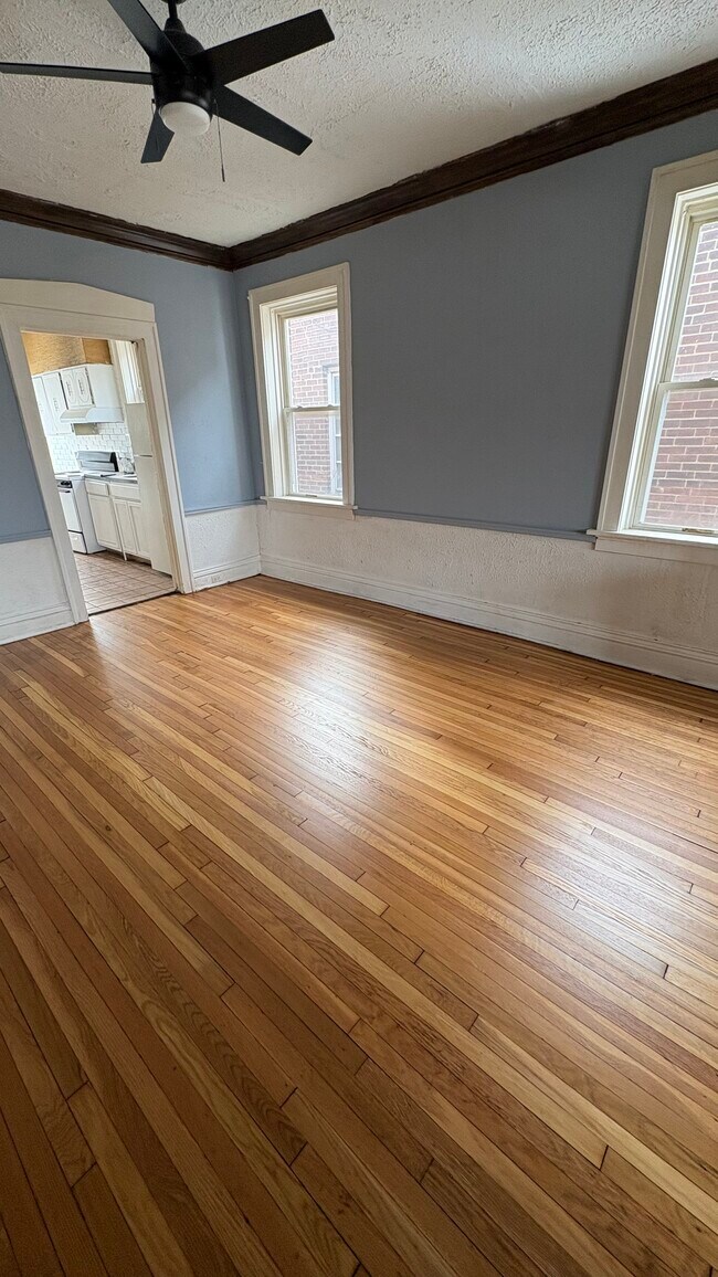 Photo - 4554 Morganford Rd Unit 2FL