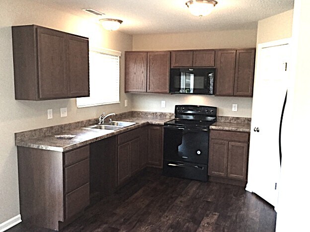Photo - 9674 Sweetwater Ln