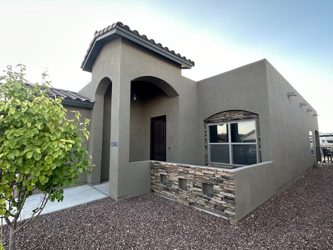 Building Photo - 13741 Garforth Ave Rental