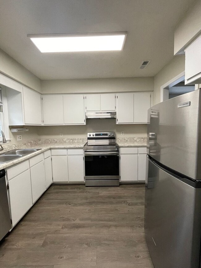 Photo - APPLICATION PENDING: 720-A Powell Drive ~Newly Renovated~ End Unit ~ Convenient to Powell Drive P...