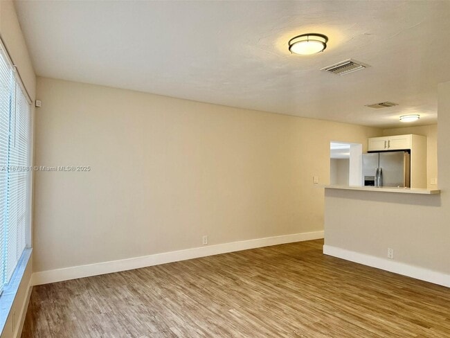 Photo - 2730 NE 9th Terrace