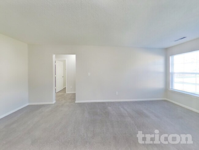 Photo - 5477 Wood Hollow Dr