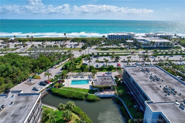 3792 NE Ocean Blvd Unit 204S