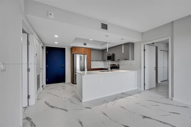 Photo - 840 NE 130th St Unit 405