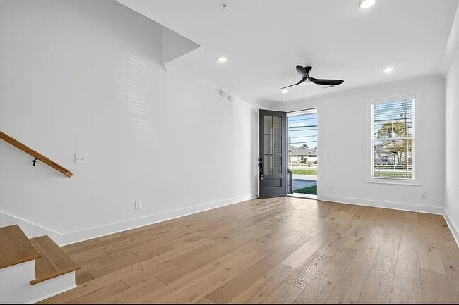 Photo - 807 Vickery Dr