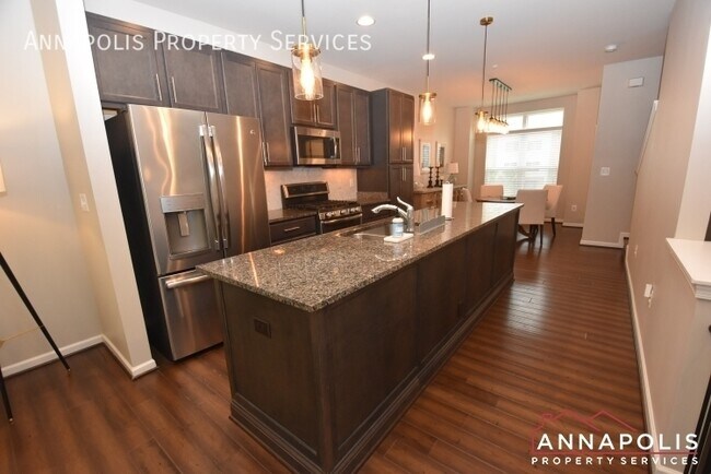 Photo - 135 lejeune way