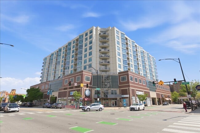 Building Photo - 1134 W Granville Ave Unit 1003