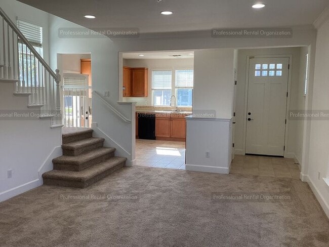 One of Napa's Finest Christopherson homes in great neighborhood