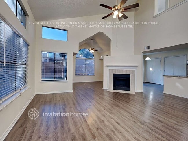 Photo - 1136 Settlers Way