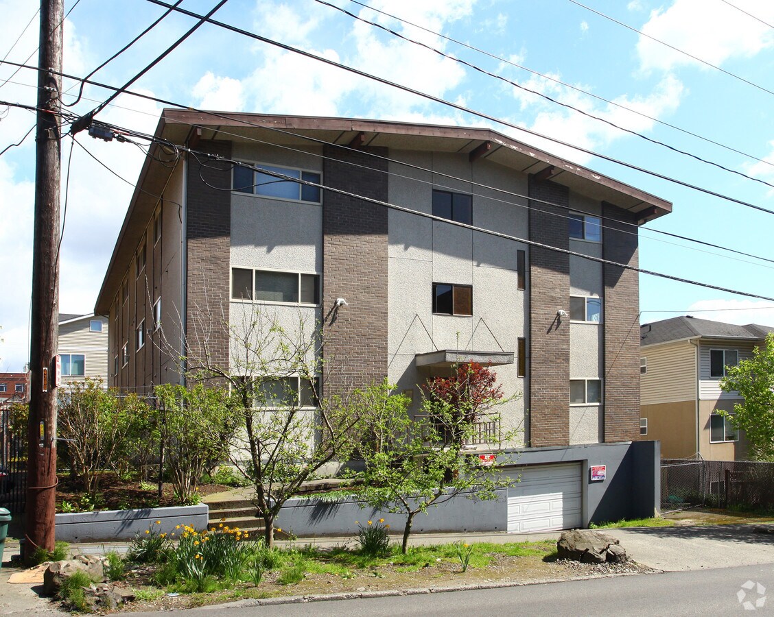 Huang - Huang Apartments