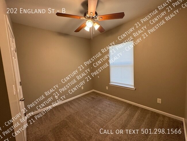 Photo - 202 England St Unidad B