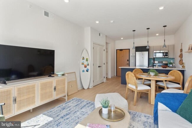 Photo - 1775 N American St Unit 214